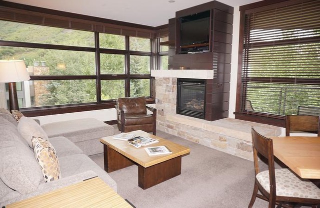 120 Carriage Way #2205 (203157-9419) - 2 Br Condo