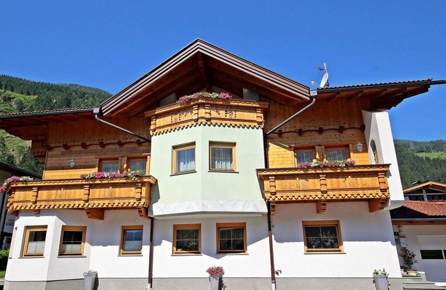 120 m² Apartment ∙ 3 bedrooms ∙ 10 guests