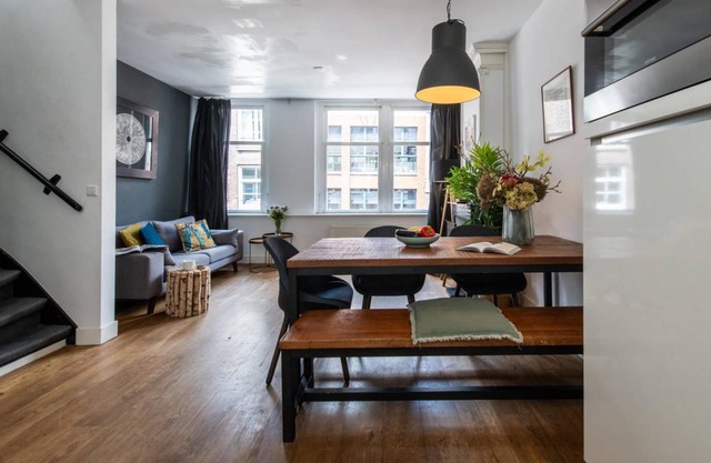 121 m² Apartment ∙ 3 bedrooms ∙ 4 guests