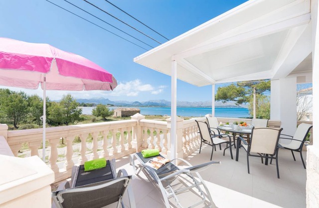 121 m² Apartment ∙ 3 bedrooms ∙ 6 guests