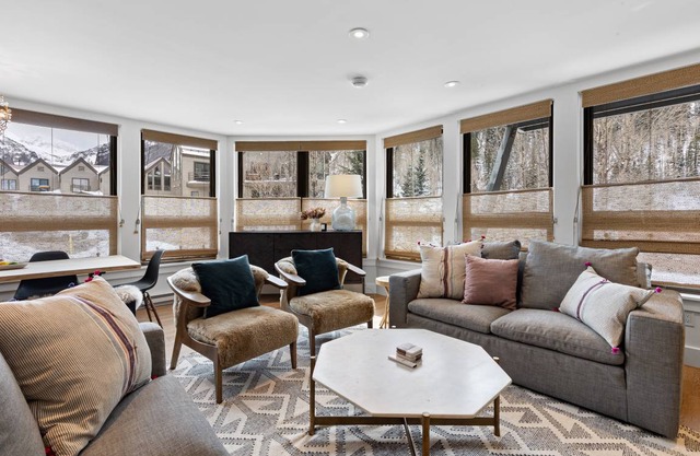 121 m² Condo ∙ 3 bedrooms ∙ 6 guests