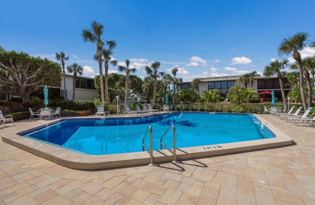 125 m² Condo ∙ 2 bedrooms ∙ 4 guests