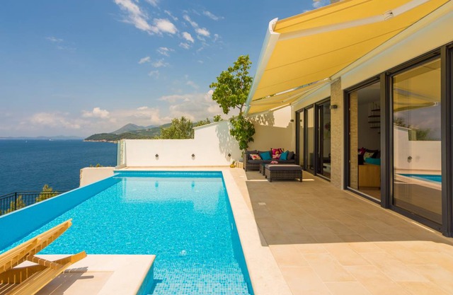 Hedera Estate Villa 