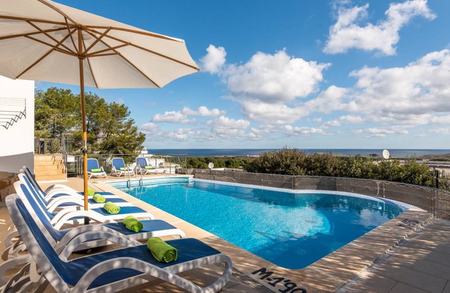 127 m² Villa ∙ 4 bedrooms ∙ 8 guests