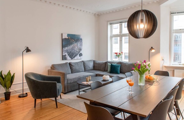131 m² Apartment ∙ 3 bedrooms ∙ 8 guests
