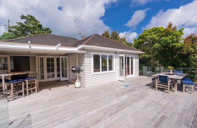 133 Hinemoa Street, Birkenhead
