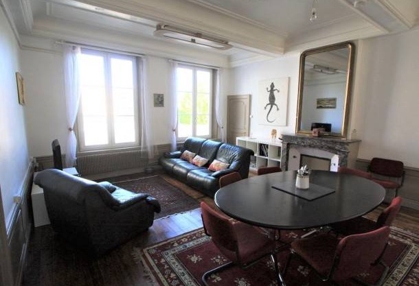 135 m² Apartment ∙ 3 bedrooms ∙ 7 guests