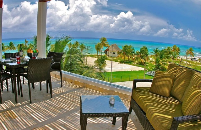 139 m² Condo ∙ 3 bedrooms ∙ 7 guests