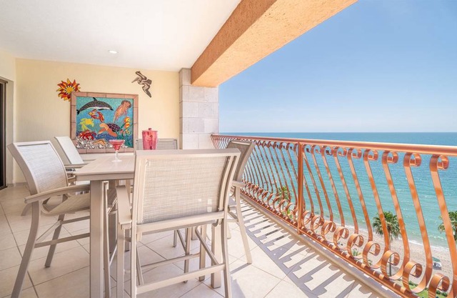 139 m² Condo ∙ 2 bedrooms ∙ 6 guests