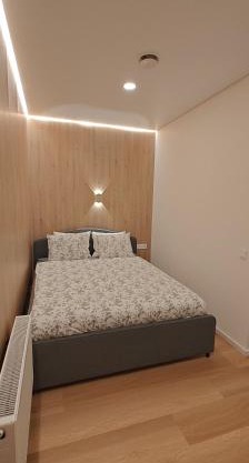 14 New Airport Apartment