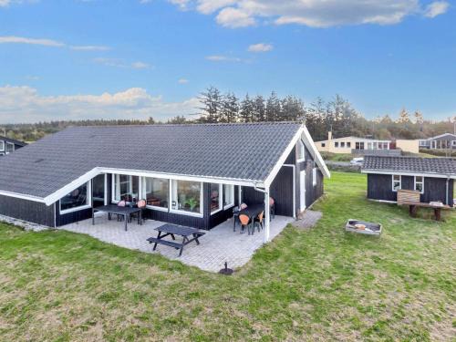 14 person holiday home in Løgstør-By Traum