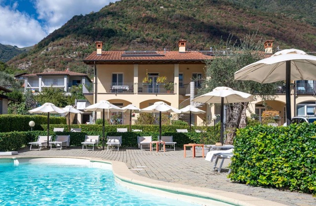 140 m² Apartment ∙ 2 bedrooms ∙ 8 guests