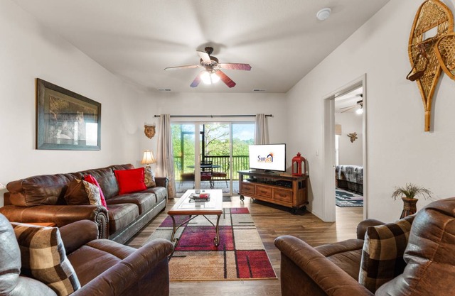 147 m² Condo ∙ 3 bedrooms ∙ 10 guests