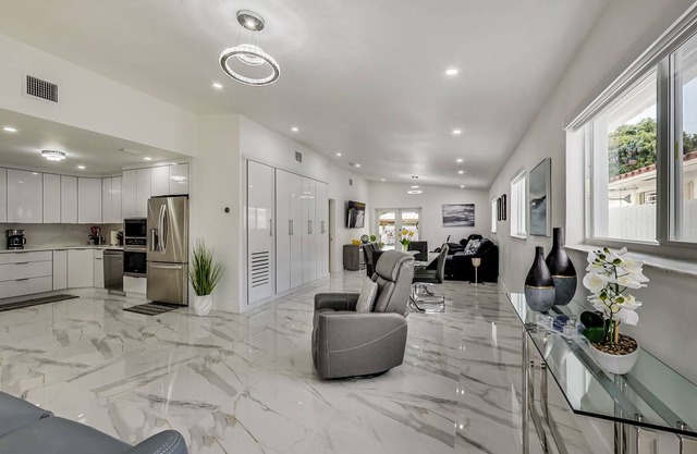 149 m² House ∙ 3 bedrooms ∙ 8 guests