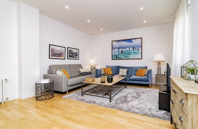 150 m² Apartment ∙ 3 bedrooms ∙ 8 guests