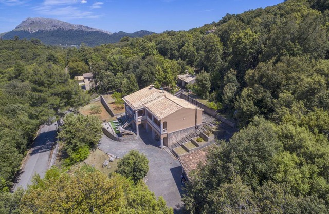 150 m² House ∙ 3 bedrooms ∙ 6 guests