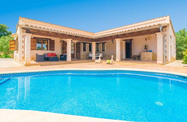 150 m² Villa ∙ 3 bedrooms ∙ 6 guests