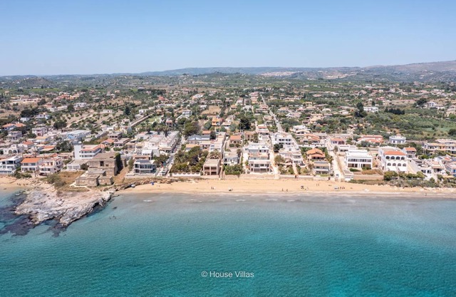 150 m² Villa ∙ 3 bedrooms ∙ 6 guests