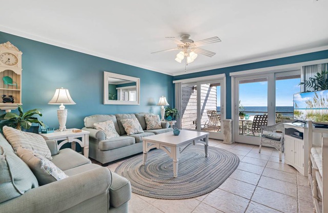 153 m² Condo ∙ 2 bedrooms ∙ 6 guests