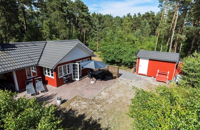 1599 Aakirkeby - Fyrreskoven 19