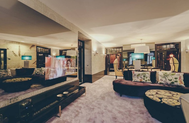 160 m² Apartment ∙ 3 bedrooms ∙ 6 guests