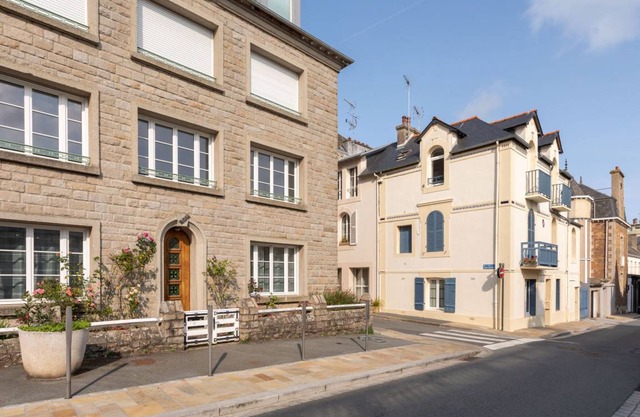 160 m² Apartment ∙ 4 bedrooms ∙ 8 guests