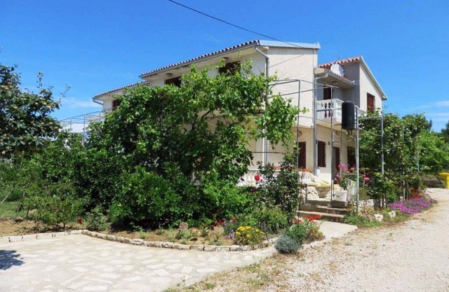 160 m² House ∙ 4 bedrooms ∙ 8 guests
