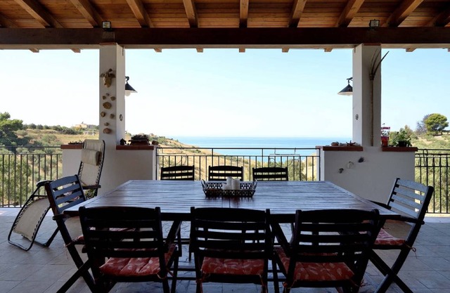 160 m² Villa ∙ 3 bedrooms ∙ 8 guests