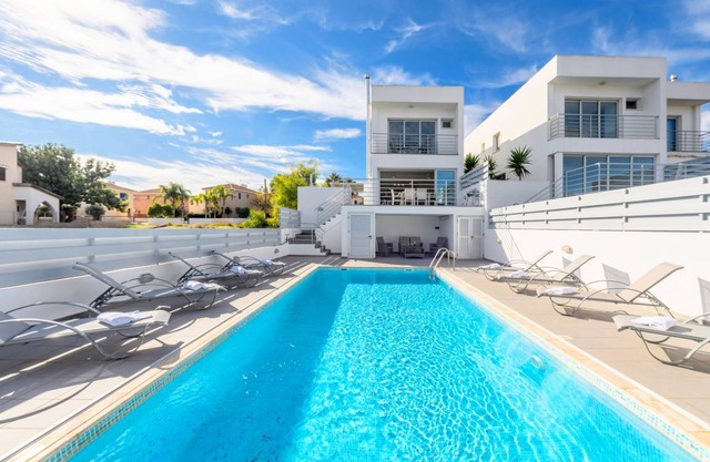 160 m² Villa ∙ 4 bedrooms ∙ 8 guests