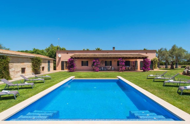 160 m² Villa ∙ 4 bedrooms ∙ 8 guests