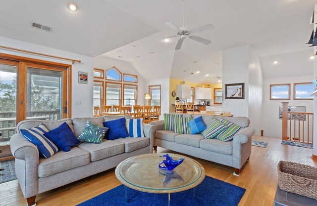 1606 Jouhara *6 bedrms*Hot Tub*4 Min Walk to Beach