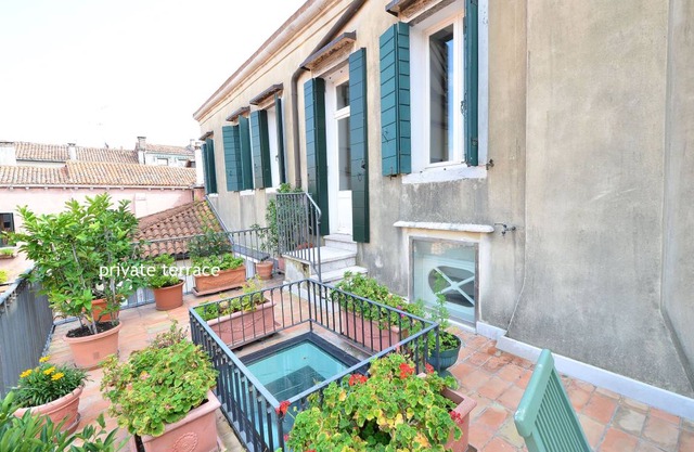 170 m² Apartment ∙ 2 bedrooms ∙ 4 guests