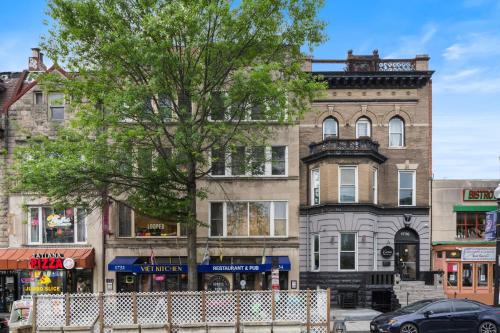1734 Comfort Stay, 2 Bedrooms, 2 Bath with Kitchen & Wi-Fi