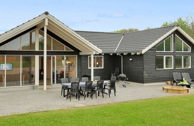 18 person holiday home in Tranekær