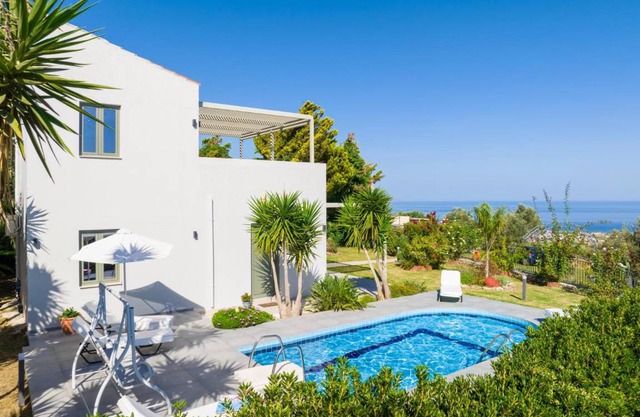 180 m² Villa ∙ 2 bedrooms ∙ 6 guests