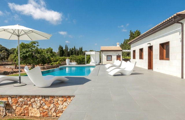 180 m² Villa ∙ 3 bedrooms ∙ 6 guests