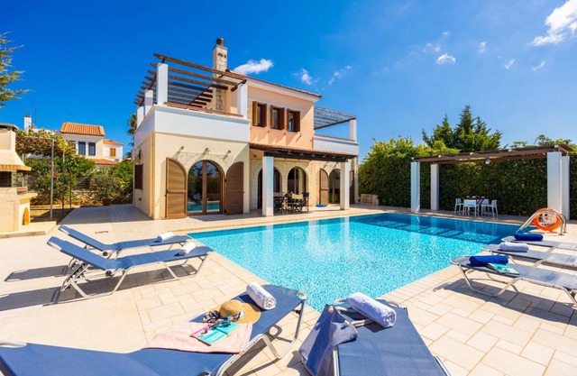 Villa Nikolas 