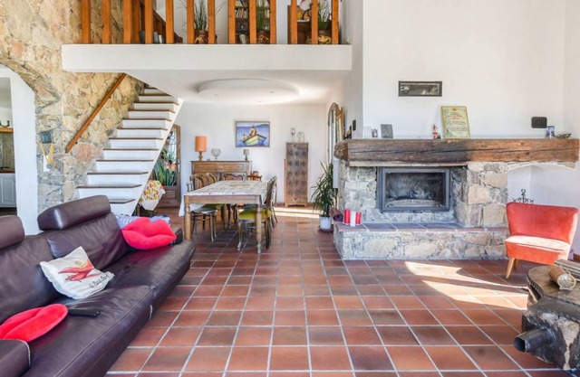 180 m² Villa ∙ 4 bedrooms ∙ 6 guests