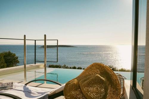 180° Sea View Private House Vis Island archipelago