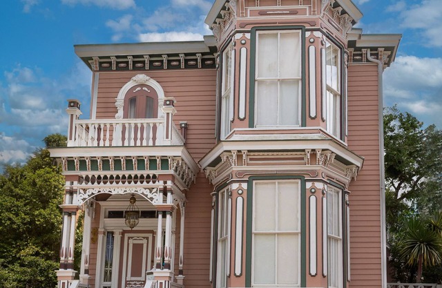 1876 Charming Victorian Home in Savannah's Famed Historic District