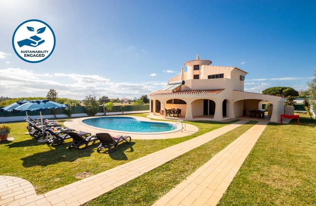 190 m² Villa ∙ 3 bedrooms ∙ 9 guests