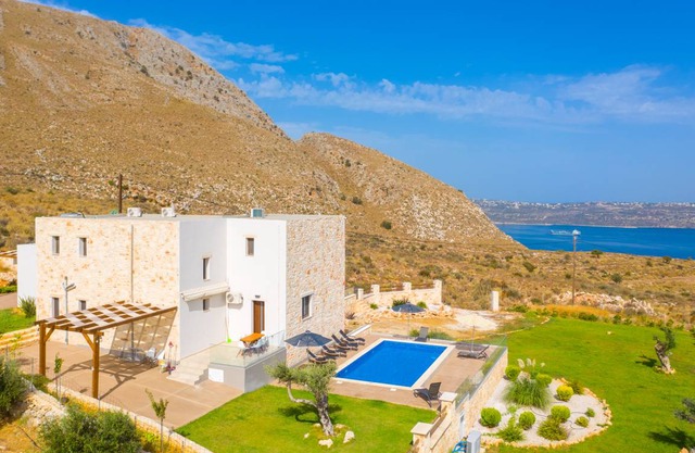 190 m² Villa ∙ 4 bedrooms ∙ 8 guests