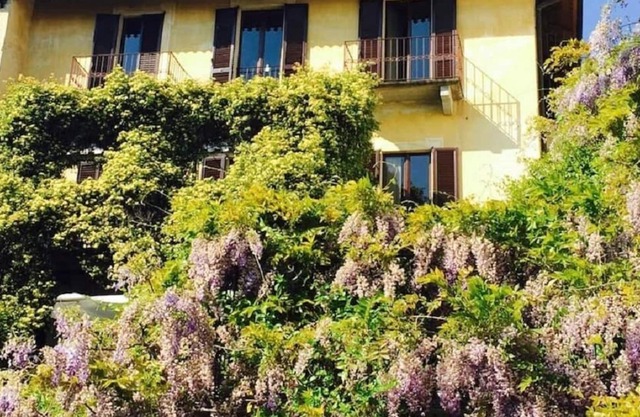 19th century villa with superb views of Lake Maggiore