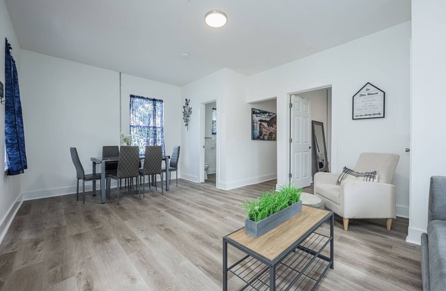 1BR Cozy & Convenient Near All Pensacola Offers