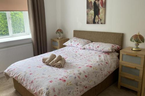 2 Bed Cottage - Sleeps 4 Dog Friendly Garden