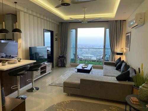 2 Bed Room Suite-Elysium Tower Opp Centaurus Mall Islamabad