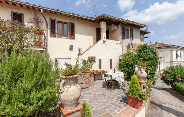 2 bedroom accommodation in Montefoscoli