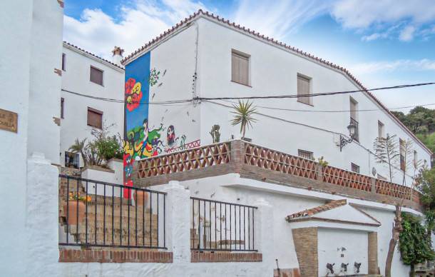 2 bedroom accommodation in Genalguacil