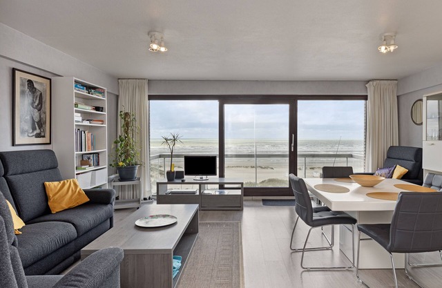 2 bedroom accommodation in Oostduinkerke