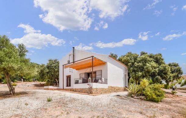 2 bedroom accommodation in Estepa